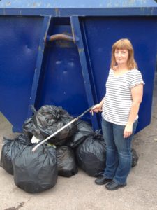 Councillor Fay Howard picking litter